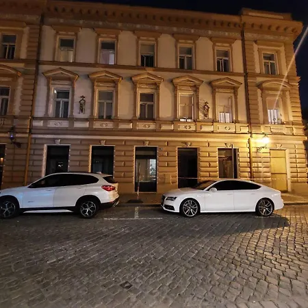 Exkluzivni V Prizemi V Hradci Kralove *