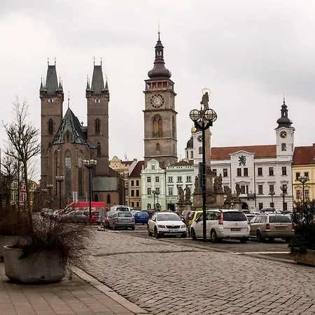 Apartment Exkluzivni V Prizemi V Hradci Kralove Hradec Kralove